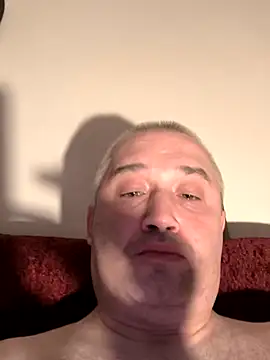 OLOMOUCAK's Live XXX Chat