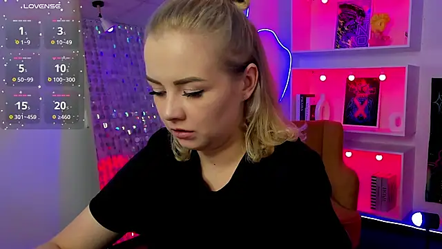 StephanieSweety Adlı Modelin Canlı XXX Sohbeti