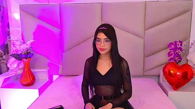 OliviaDiaz's Webcam Show