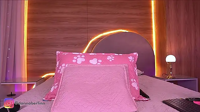 danna_berlin_ live XXX chat