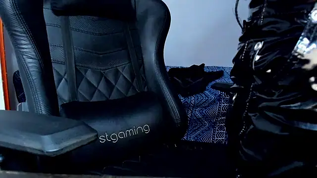 Tommy_BredのライブXXXチャット