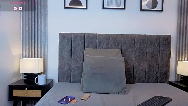 Ema_Stone65: απευθείας συνομιλία ΧΧΧ