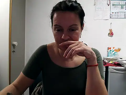 LoveNBloom – Naživo XXX chat