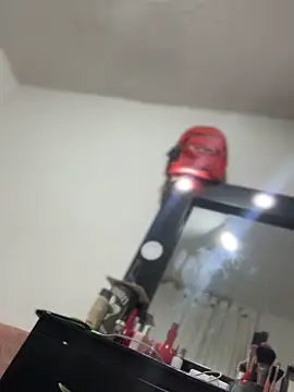 Mila_Morgan Adlı Modelin Canlı XXX Sohbeti