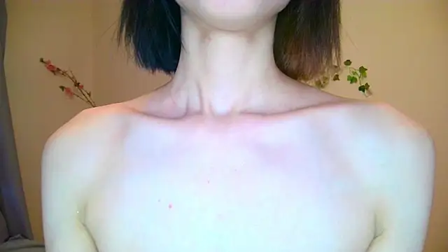 Kate_Mooss Adlı Modelin Canlı XXX Sohbeti