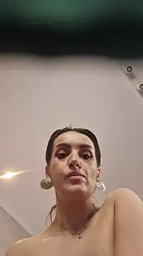 EdithQuillian's Live XXX Chat