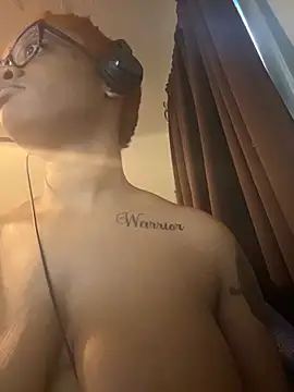 nickytheehawtie 即時 XXX 聊天