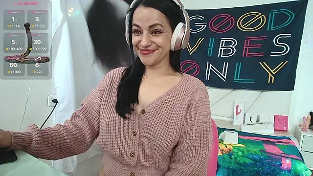 LovelyAzucena 即時 XXX 聊天