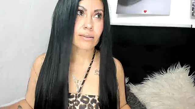 Онлайн чат XXX Tania_mature