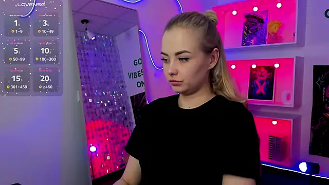 แชท XXX สดของ StephanieSweety