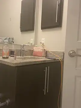 แชท XXX สดของ elliepixie