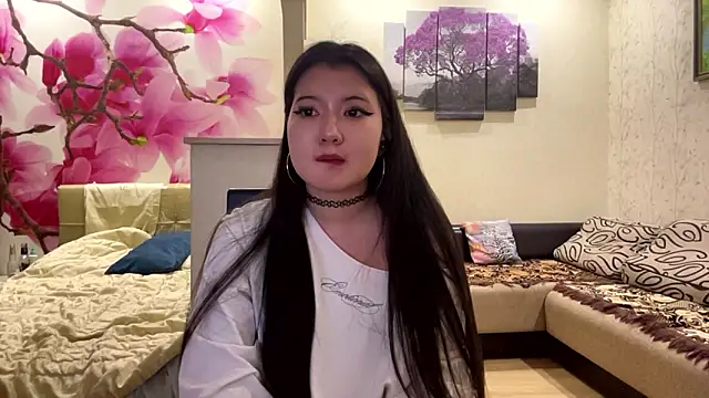 MaeRaads' Live XXX Chat