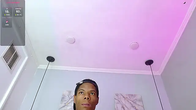 Santiago_Ortiz_ Live XXX Chat