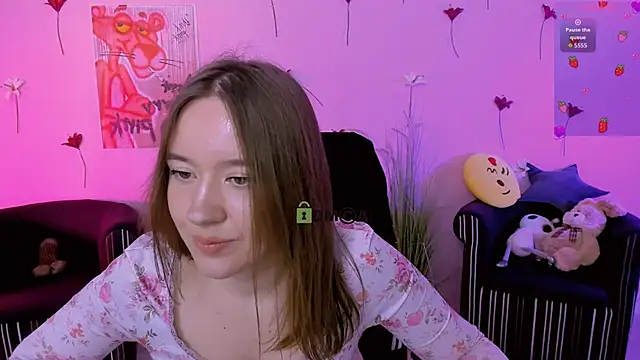lizzie_boom_ élő XXX-chatje