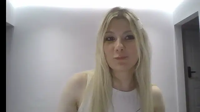 Živý XXX chat Foxy_Bright