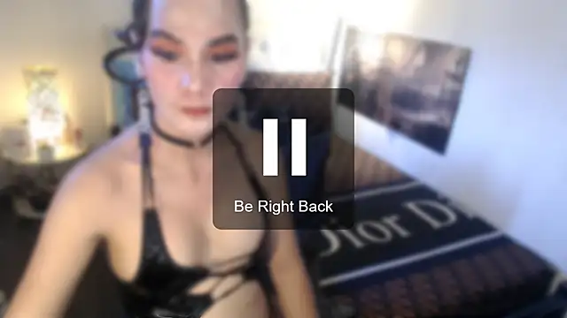 Czat XXX na żywo – NinaDOM4CUM