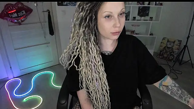 XXX chat uživo modela HoneySallyMoore