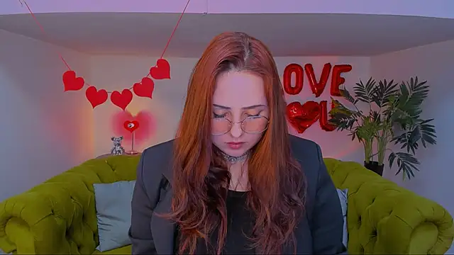 XXX chat uživo modela Hennessy_bunny