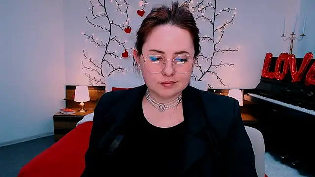 Chat +18 de Hennessy_bunny ao vivo