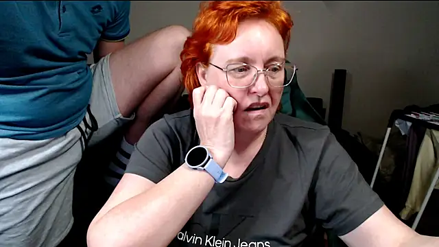 JoannaAndNeighbour's Webcam Show