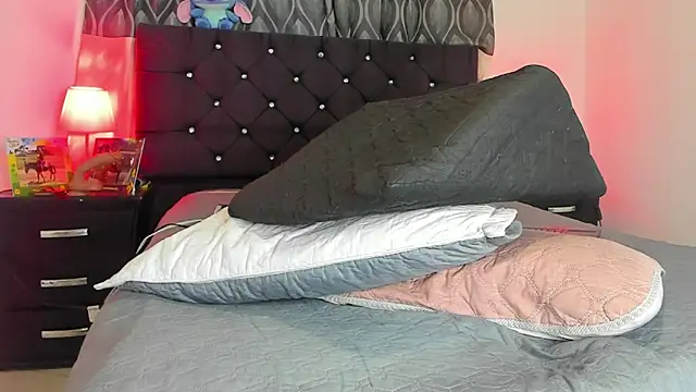 dereck_karter Adlı Modelin Canlı XXX Sohbeti