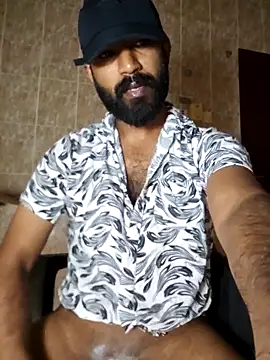 BigkannanのライブXXXチャット