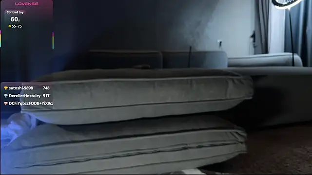 Bastet élő XXX-chatje