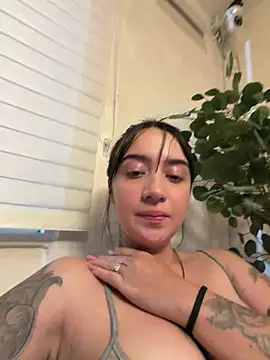 EmmyEvans1 即時 XXX 聊天