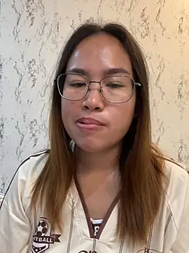 Ponthip Pertunjukan Webcam