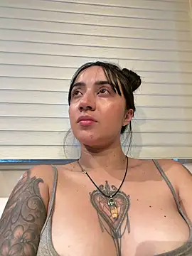 EmmyEvans1 现场XXX聊天