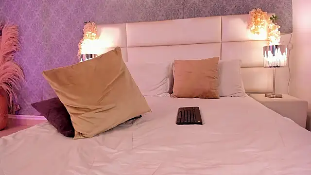 Celeste_Amber Chat XXX in diretta