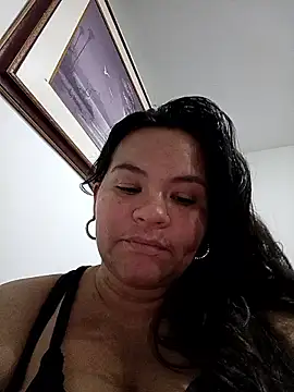 Julieta-tits élő XXX-chatje