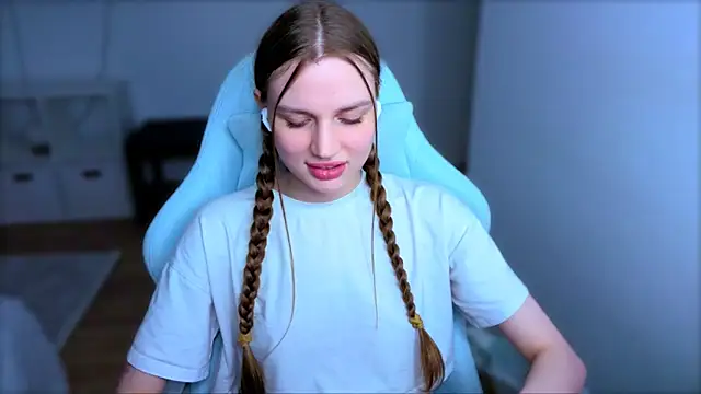 StellaLawless Live XXX-chat