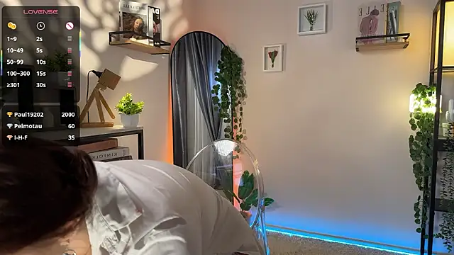 Lella_Ryann_: απευθείας συνομιλία ΧΧΧ