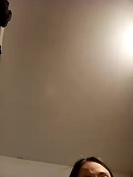 Hot-Sexy-Hexe_98 élő XXX-chatje