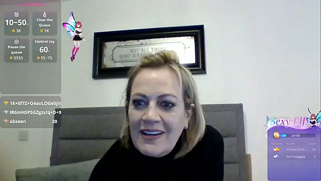 Milfshake227 élő XXX-chatje