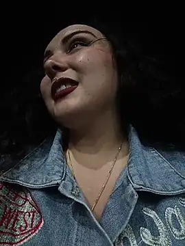 Yulska 라이브 XXX 채팅