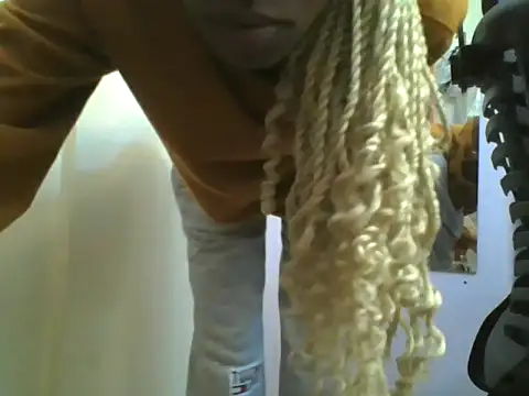 Skinoren Live XXX-Chat