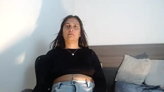 Mila_cams1_'s Live XXX Chat