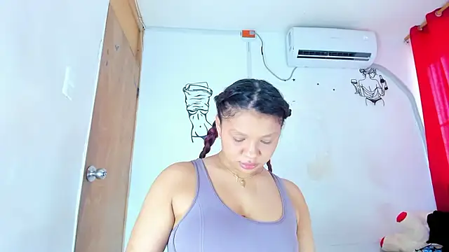 Emily_Coper18 Chat XXX in diretta