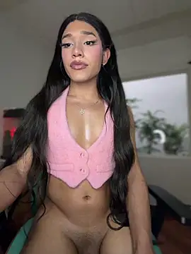 Emaa- Adlı Modelin Canlı XXX Sohbeti