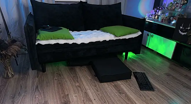 KiraLiLime Chat XXX live