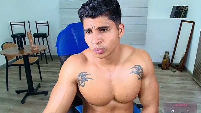 Apolotherock's Live XXX Chat