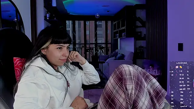 Chat XXX en directo de Saraa_Desiree