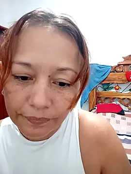 marinita13's Live XXX Chat