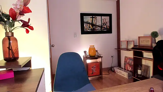 ValentinaNoir Chat XXX in diretta