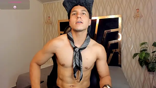 Noah_Clarkk 网络视讯表演