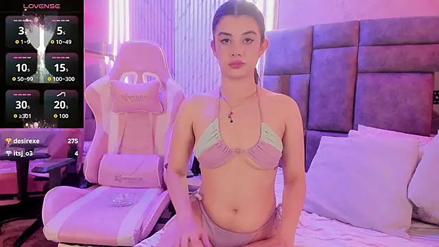 KatyParisi Chat XXX in diretta