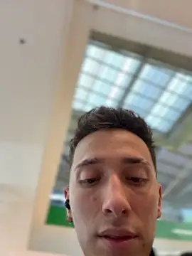 Thiago_Jones1 网络视讯表演