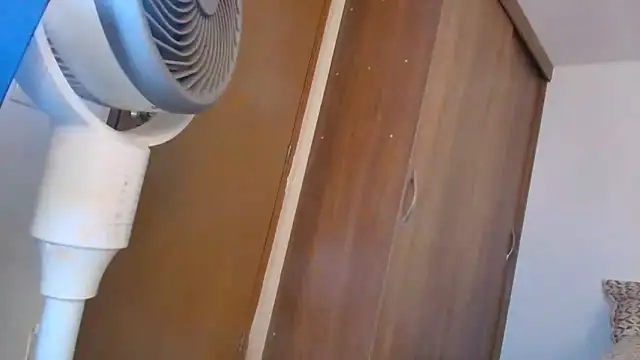 SARA_TS_FOX – Naživo XXX chat